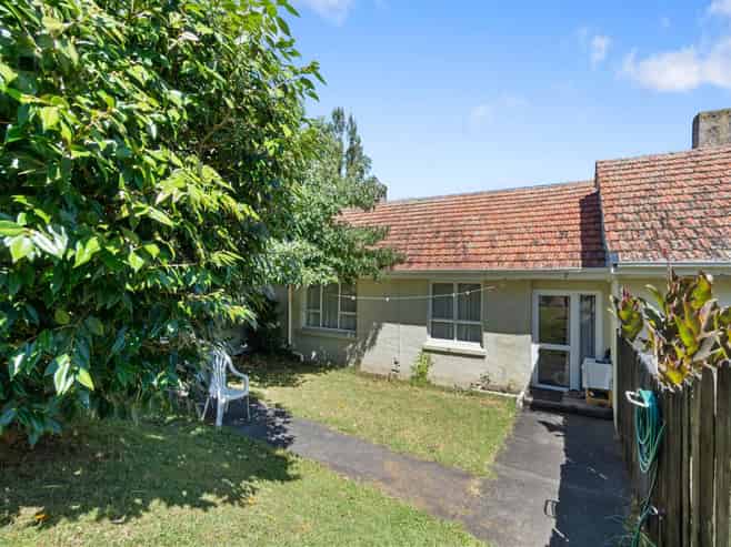 2/441 Dominion Road, Mount Eden