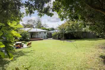 23 Lowtherhurst Road, Massey