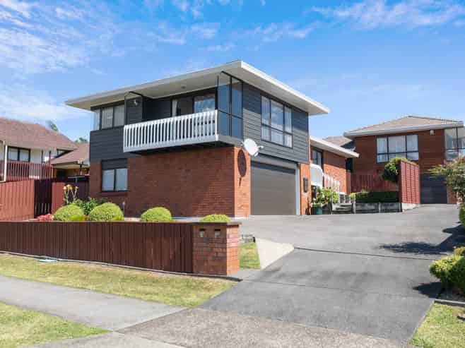 1/30 Rushgreen Avenue, Pahurehure