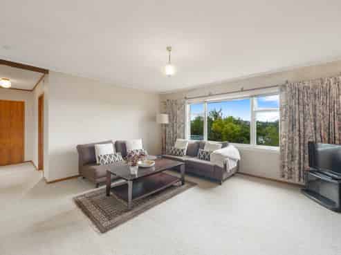 107 Whitney Street, New Windsor