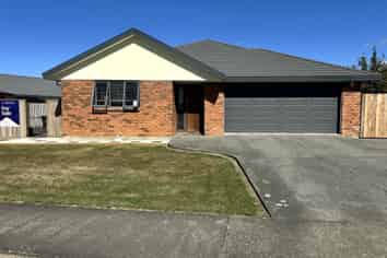 42  Peter Hall Drive, Kelvin Grove