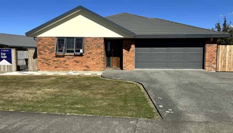 42  Peter Hall Drive, Kelvin Grove