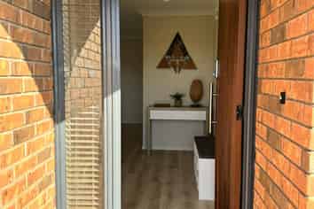 42  Peter Hall Drive, Kelvin Grove