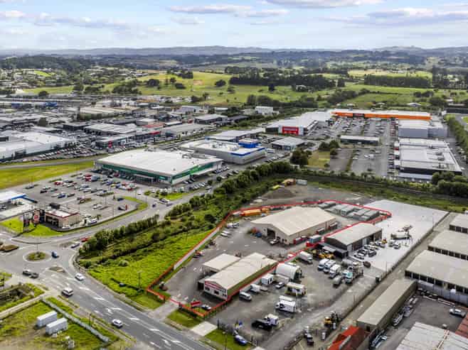 Multinational tenant 'Kennards Hire'