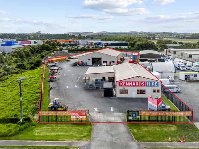 Multinational tenant 'Kennards Hire'