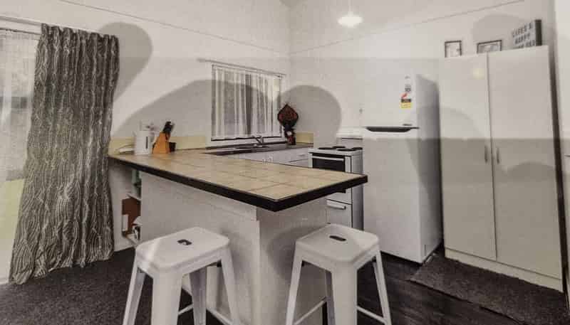 37A Chatsworth Place, Highbury