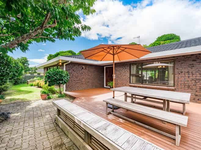 23 Tawa Street, Waikanae