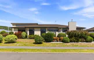 2 Pearson Place, Paraparaumu