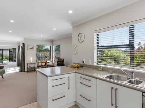 2 Pearson Place, Paraparaumu