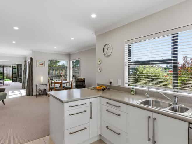 2 Pearson Place, Paraparaumu