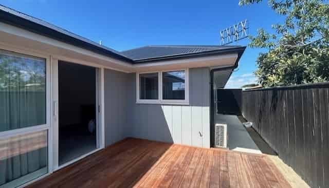 4/57 Dundas Road, Sanson