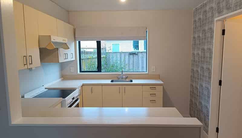 2/990 High Street, Avalon