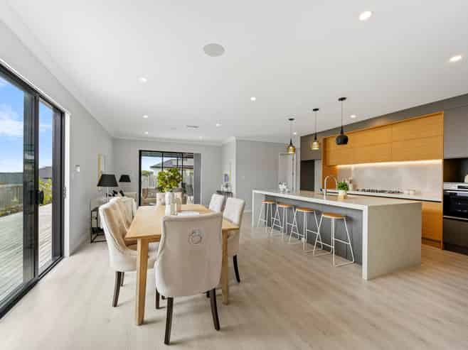 13 Lumber Rise, Swanson