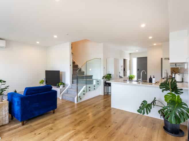 1B Kororo Street, Northcote
