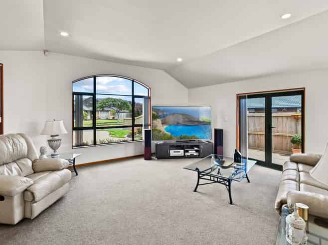 3 Trossach Place, Wattle Downs