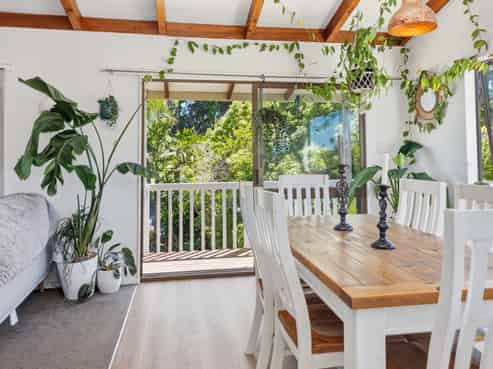 119 Lowe Avenue, Thames