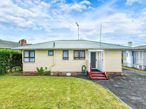 79 Coxhead Road, Manurewa