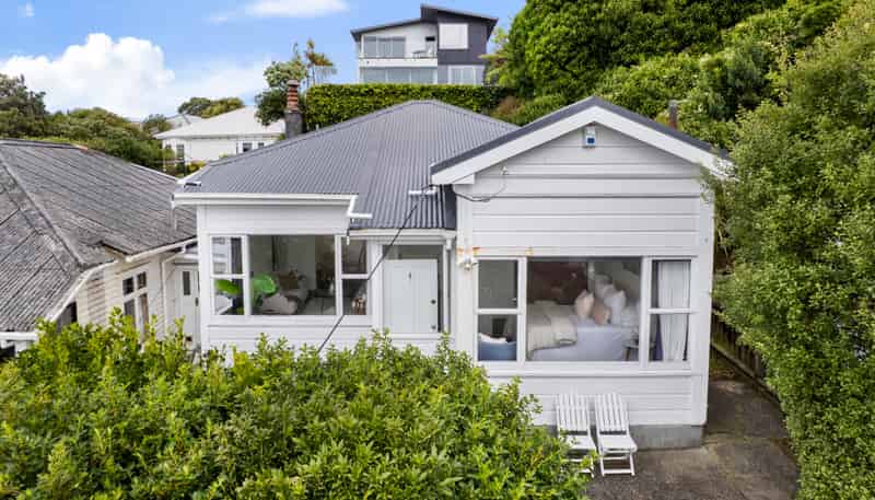 11 Bruce Avenue, Brooklyn