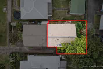 11B Lloyd Avenue, Mount Albert