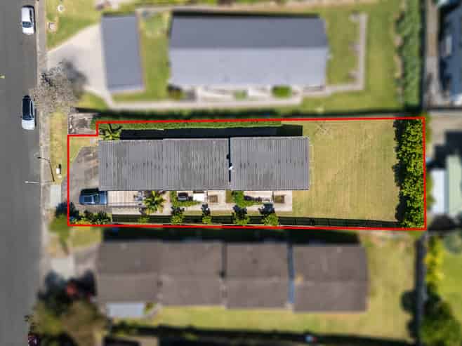 22 Don Croot Street, Western Springs