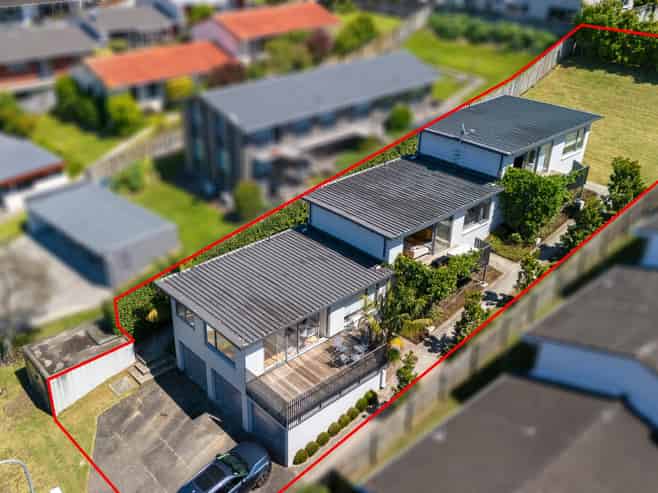 22 Don Croot Street, Western Springs