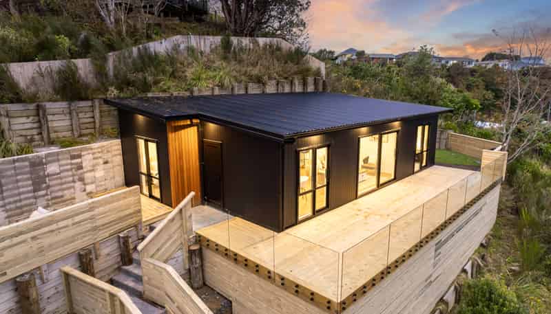 4B Columbia Way, Kingston