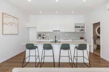 4B Columbia Way, Kingston