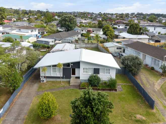 33 Reelick Avenue, Pakuranga Heights
