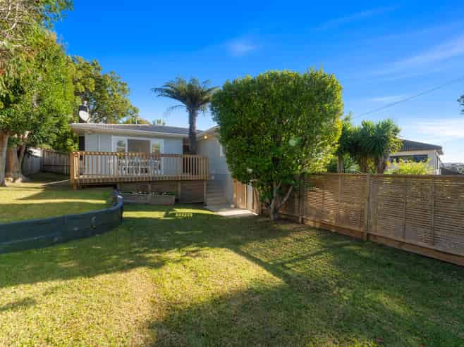 1/12 Selwyn Crescent, Forrest Hill