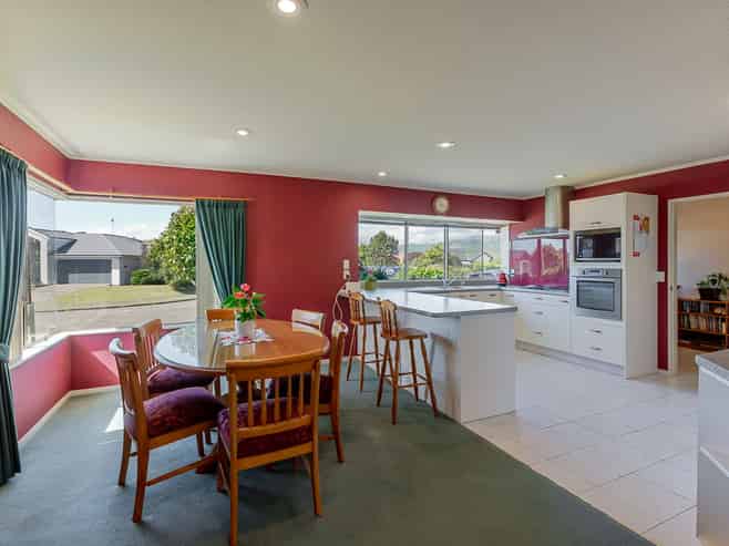 8 San Vito Place, Paraparaumu Beach