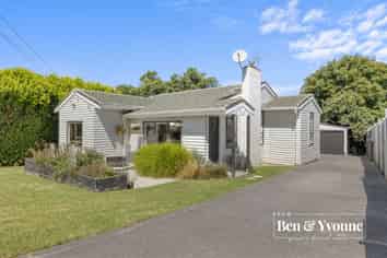 51 Torino Street, Point England