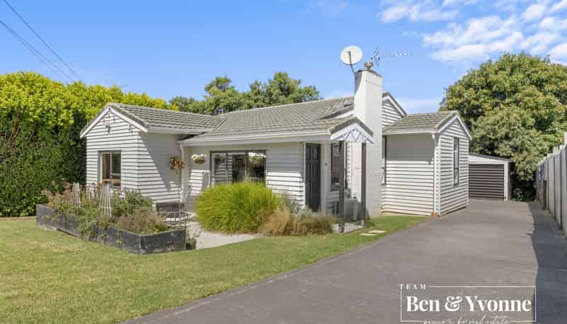 51 Torino Street, Point England