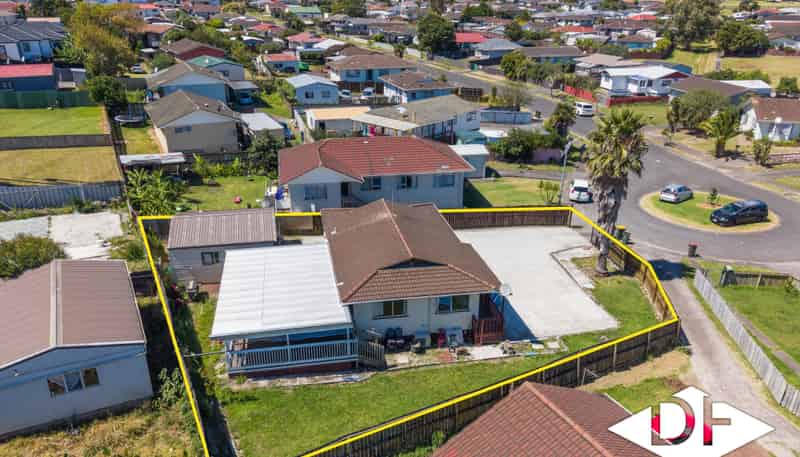 27 Palermo Place, Clover Park