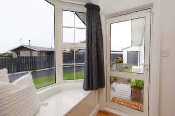 28 Iona Court, Strathern