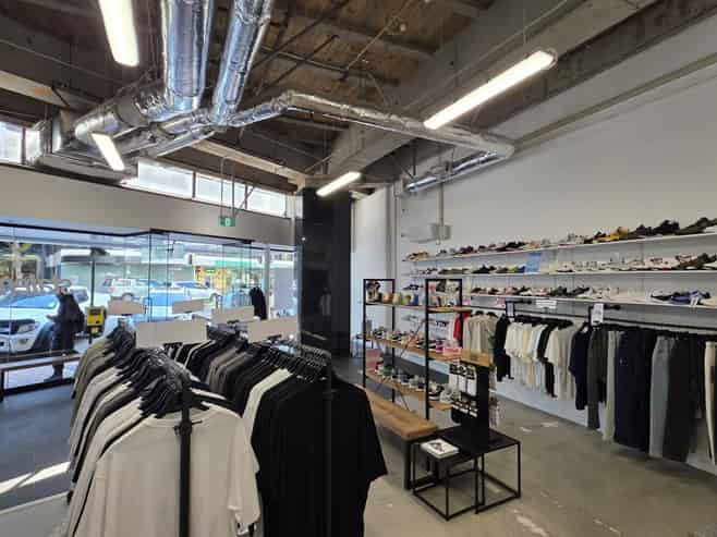 High Profile Retail on the Golden Mile  - 105 sqm