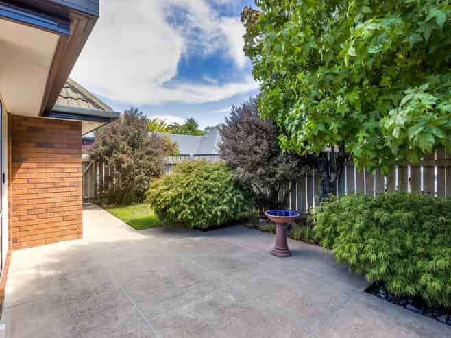 2/43 Claridges Road, Casebrook