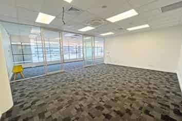 CENTRAL MANUKAU GROUND FLOOR OFFICE
