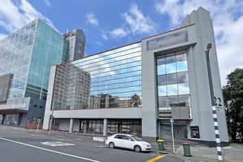 CENTRAL MANUKAU GROUND FLOOR OFFICE

