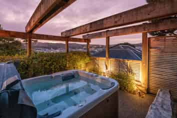 60 Hawker Street, Mount Victoria