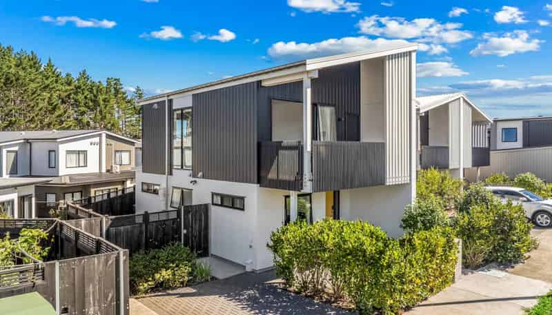 7 Awamarino Way, Westgate