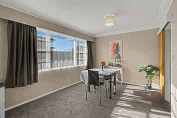 Flat 1/151 Moana Street, Rosedale