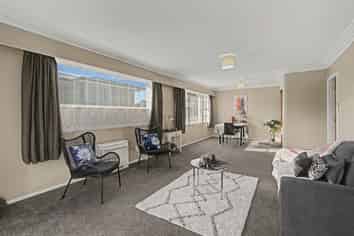 Flat 1/151 Moana Street, Rosedale