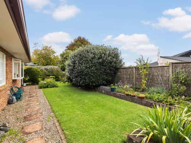 5 Idris Court, The Gardens