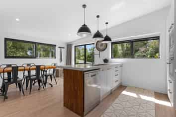 81 Mackesy Road, Parahaki