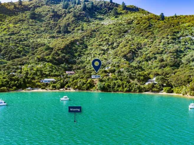 2453 Kenepuru Road, Black Rock