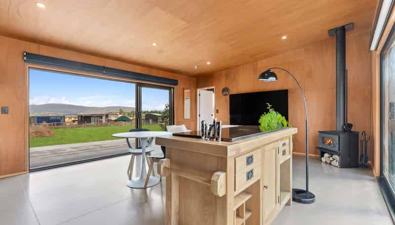 15 Lost Burn Road, Lake Hawea