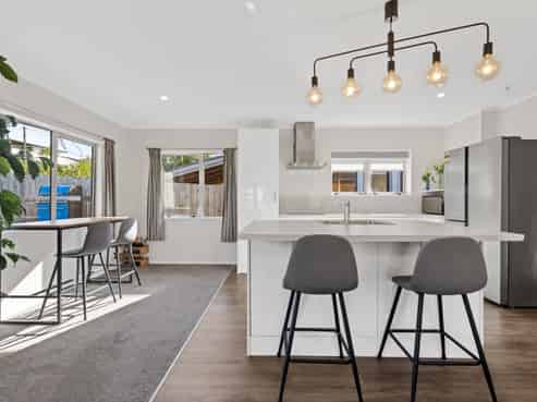 1/45 Bay Street, Red Beach