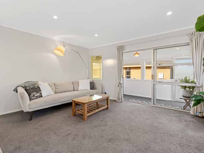 1/45 Bay Street, Red Beach