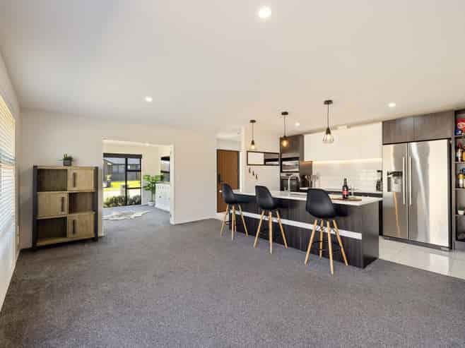 23 Chris Drive, Rolleston