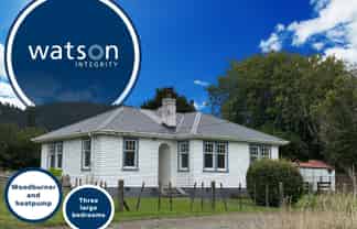 17 Honi Taipua Street, Manakau